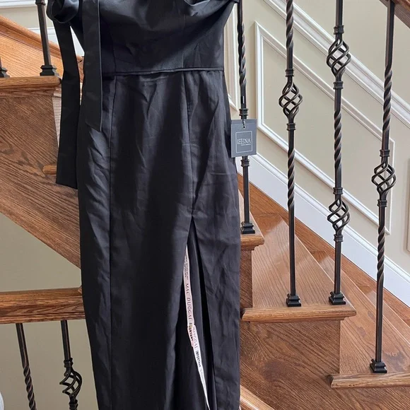 NWT IEENA FOR MAC DUGGAL
Black Square Neck Tie Strap Slit Gown Size 4 - Picture 4 of 10